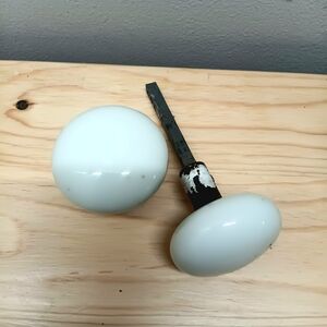 Vintage Porcelain Door Knob Set w Spindle